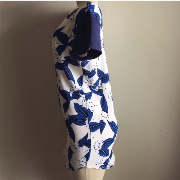 Tobi Dress Navy and Creme - Picture 2 of 5